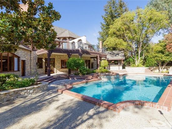 10690 Winnetka Ave, Chatsworth, CA 91311 | Zillow