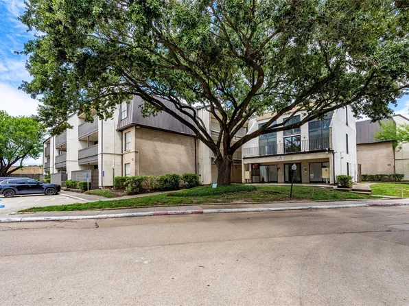 3005 Walnut Bend Ln APT 12, Houston, TX 77042