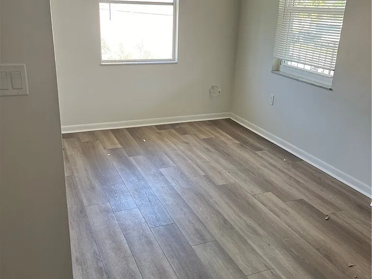 1801 Kent Dr — Photo 5