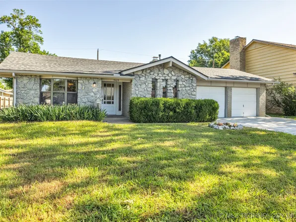 9429 E 36th St, Tulsa, OK 74145