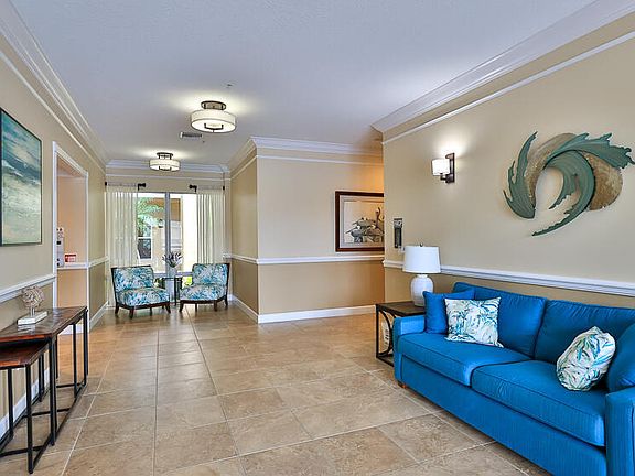2nd image of 2855 Atlantic Ave #301