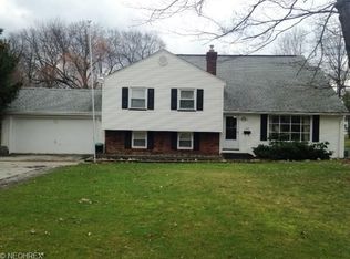 1733 Lancaster Dr, Youngstown, OH