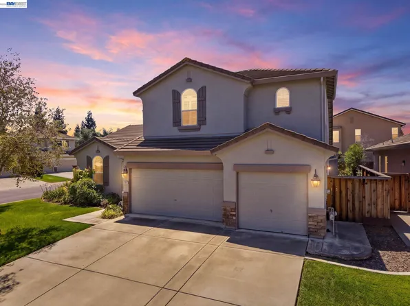 9569 Nicole Ln, Elk Grove, CA 95758