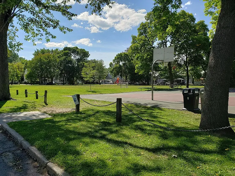 41 Harrison Ave — Photo 16