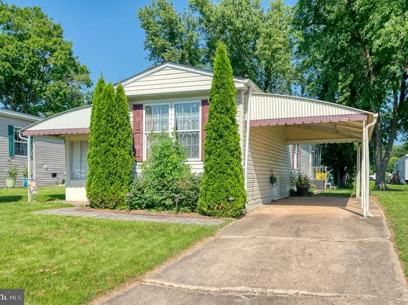 3617 Dahlia Ln, Baltimore, MD 21220