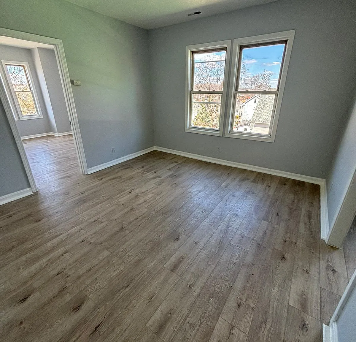 2 bed, 850 sqft, $1,900 — Photo 4