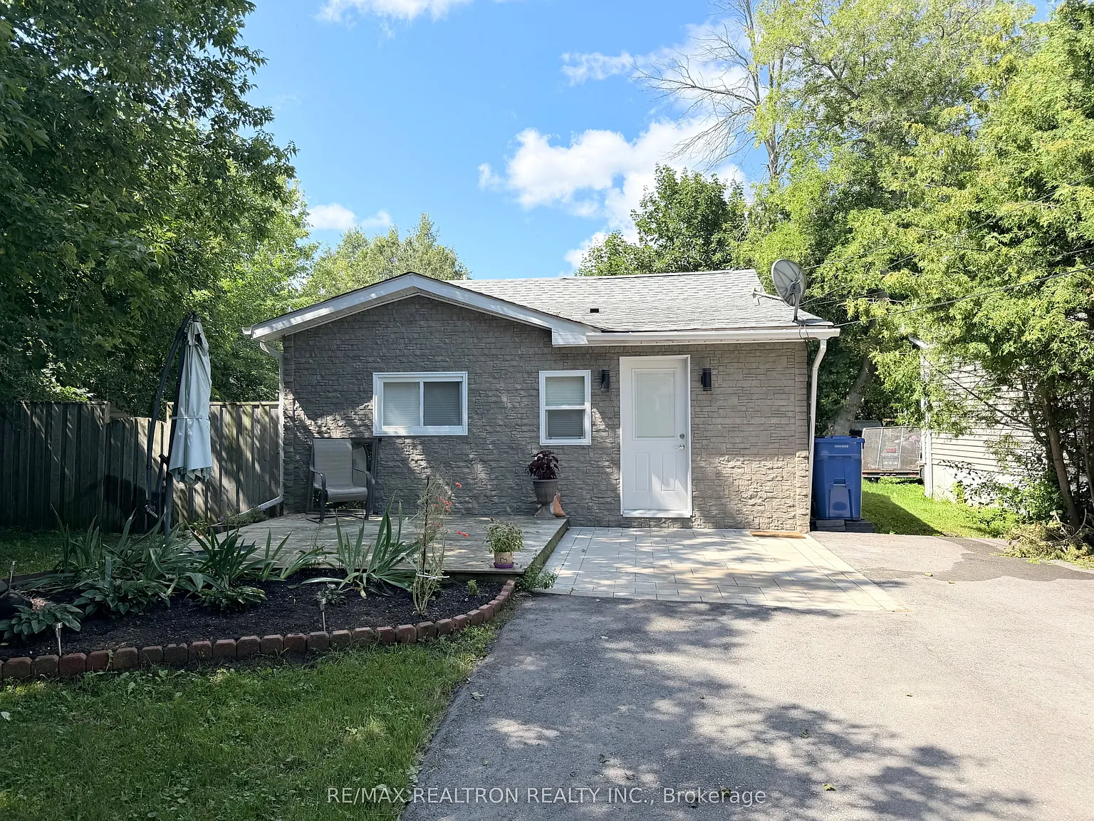 4 bed, $2,850 — Photo 4
