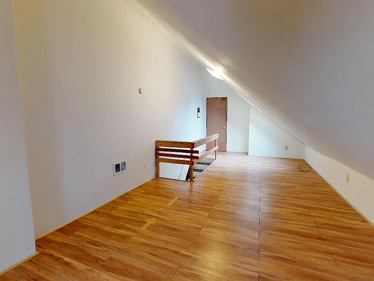 102 E Patterson Ave — Photo 11