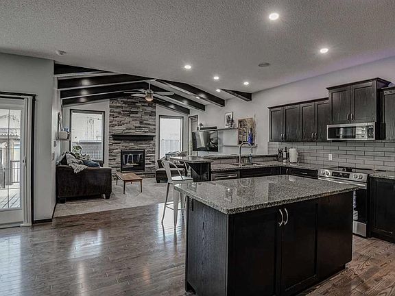 5th image of 23 Cranberry Cir SE