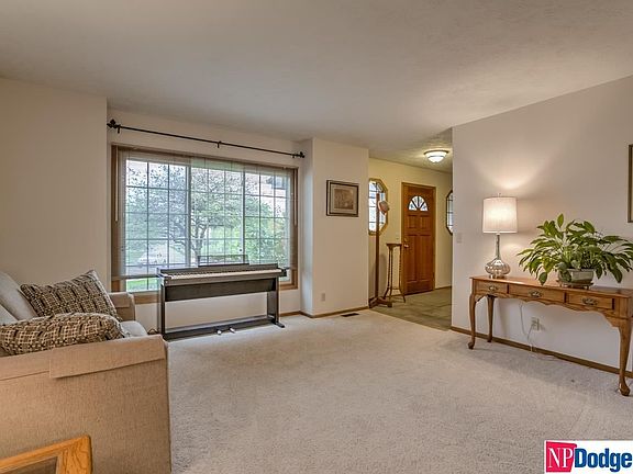 4th image of 1210 N 160th Avenue Cir