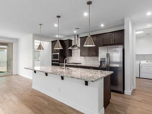 4th image of 19220 W Badgett Ln