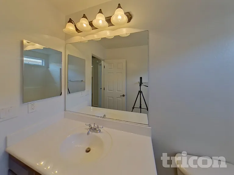 41201 W Bravo Dr — Photo 13