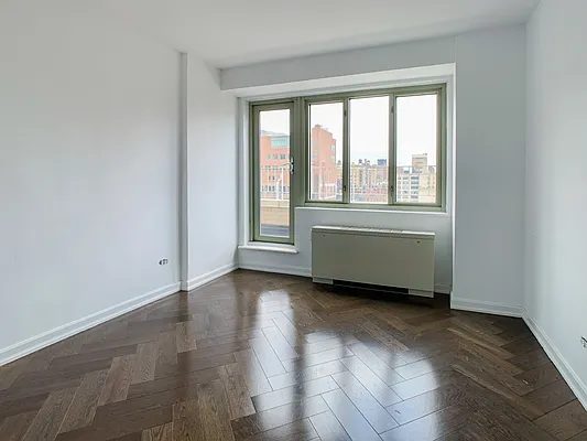 Rented by Halstead Real Estate | media 40