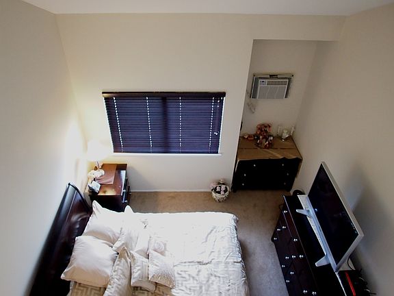 4th image of 360 Barlow Ave APT 25A