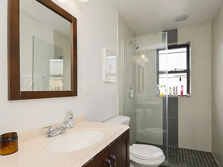 5557.5 N Magnolia Ave #1E — Photo 3