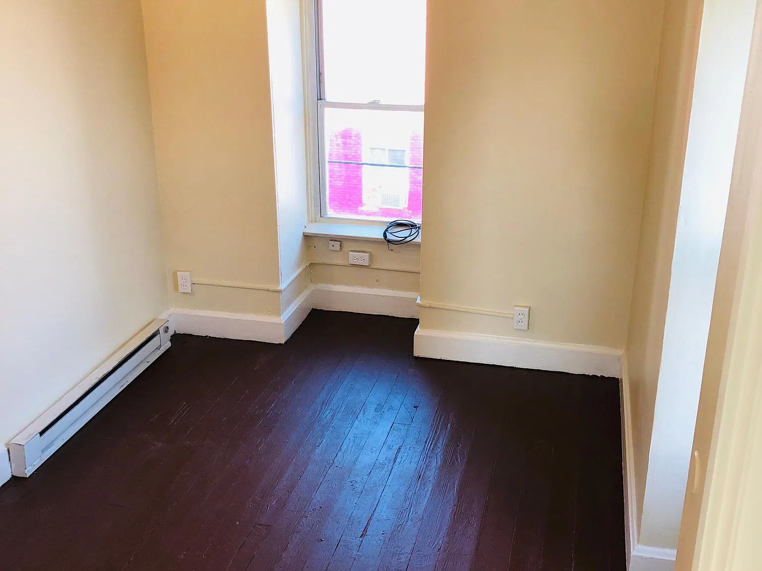 1 bed, $640 — Photo 1