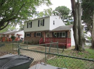12 Kingslee Ln, Hampton, VA 23669