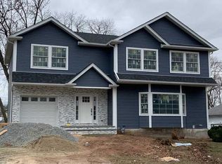 16-29 Everett Ter, Fair Lawn, NJ 07410