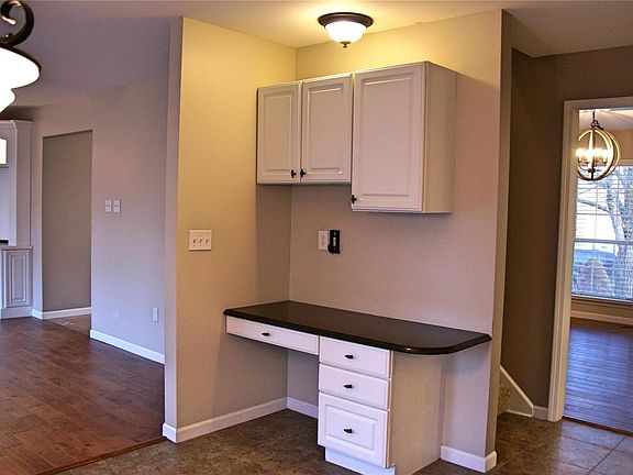 4th image of 16341 Cherry Orchard Dr