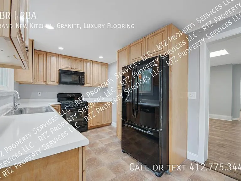 1805 Flagler St — Photo 10