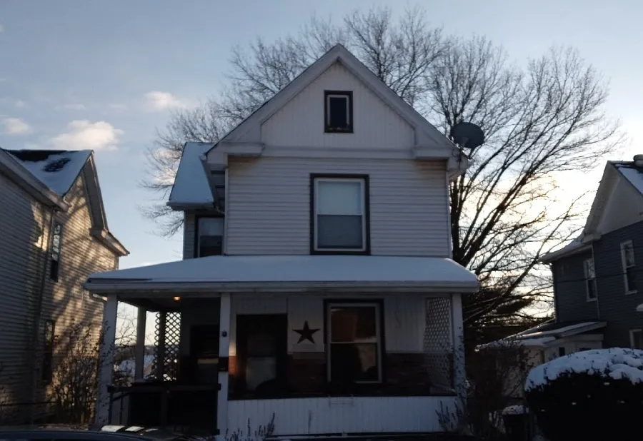 1139 Arch St photo 1