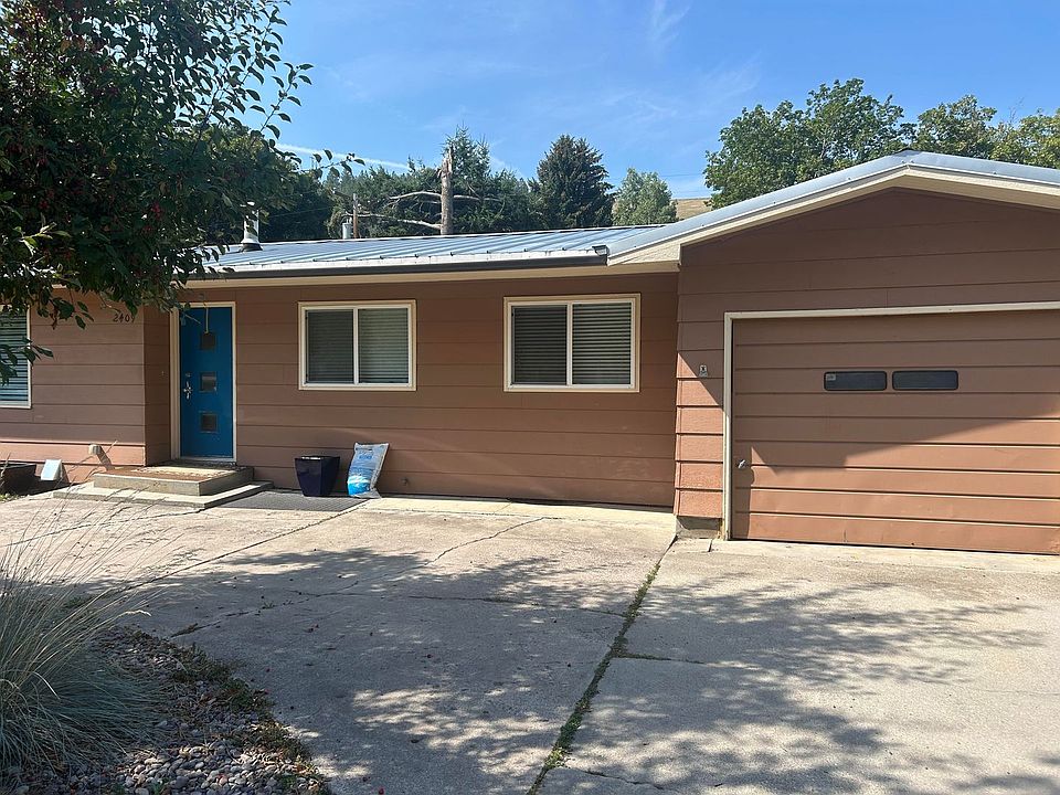 1st image of 2409 Duncan Dr