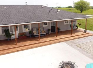 5905 NE Cood Dr, Weatherby, MO 64497