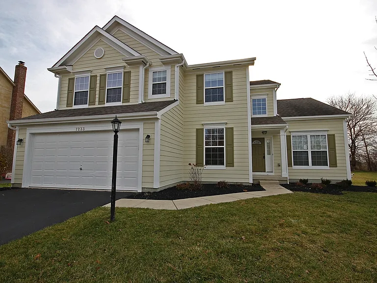 7233 Springview Ln — Photo 14