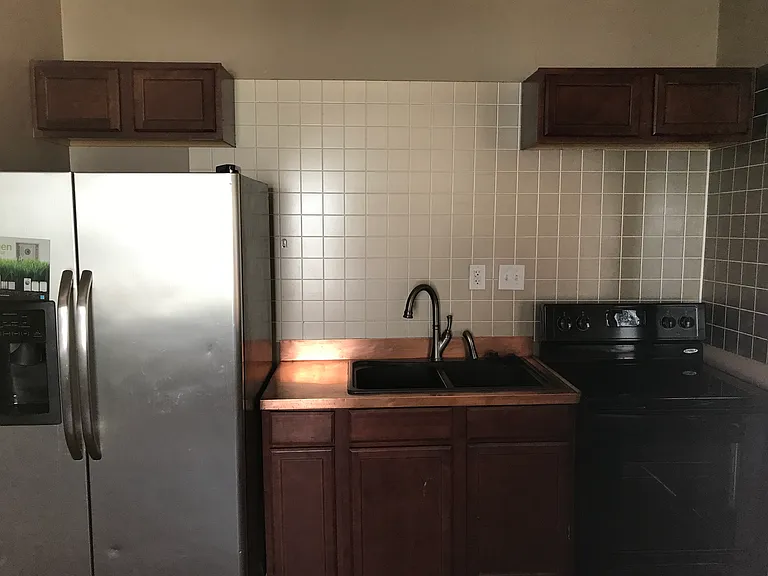 2515 Eagle St — Photo 5