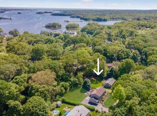 418 Pond St, South Kingstown, RI 02879