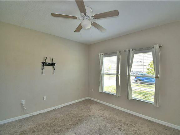 3rd image of 4452 Quartz Ct