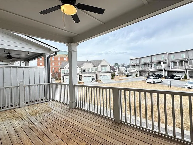 227 Nash St — Photo 40