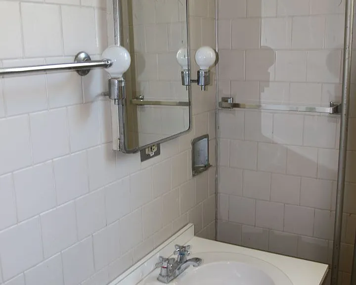 125 W Green St — Photo 37