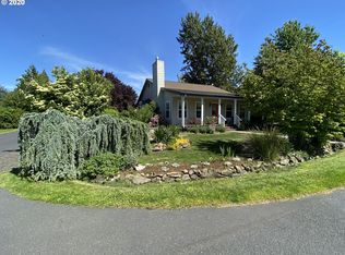 677 Parsons Rd, Hood River, OR 97031