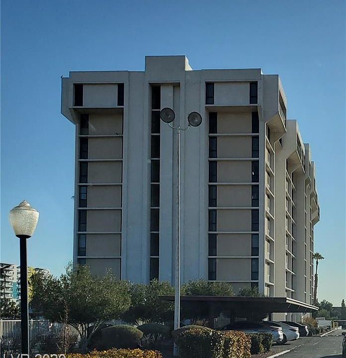 1st image of 3930 University Center Dr APT 712