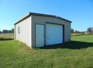 3091 Chipmunk Rd, Gilmer, TX 75644
