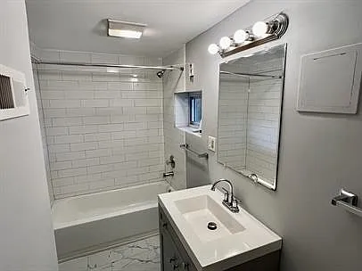 1361 Parkwood Pl NW #B — Photo 9