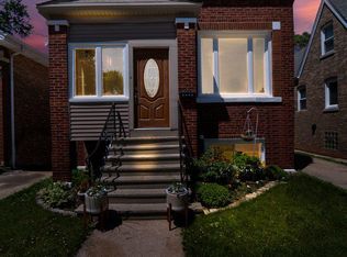 6443 28th St, Berwyn, IL 60402