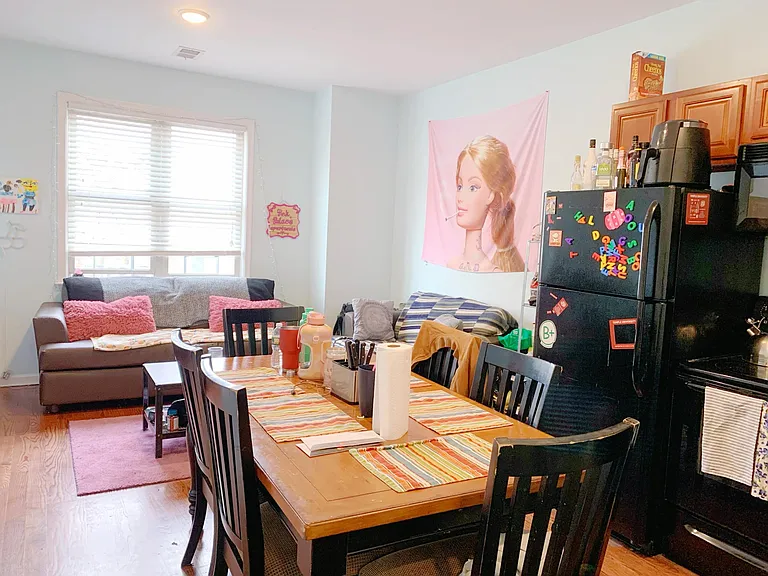 1430 N Willington St #B — Photo 4