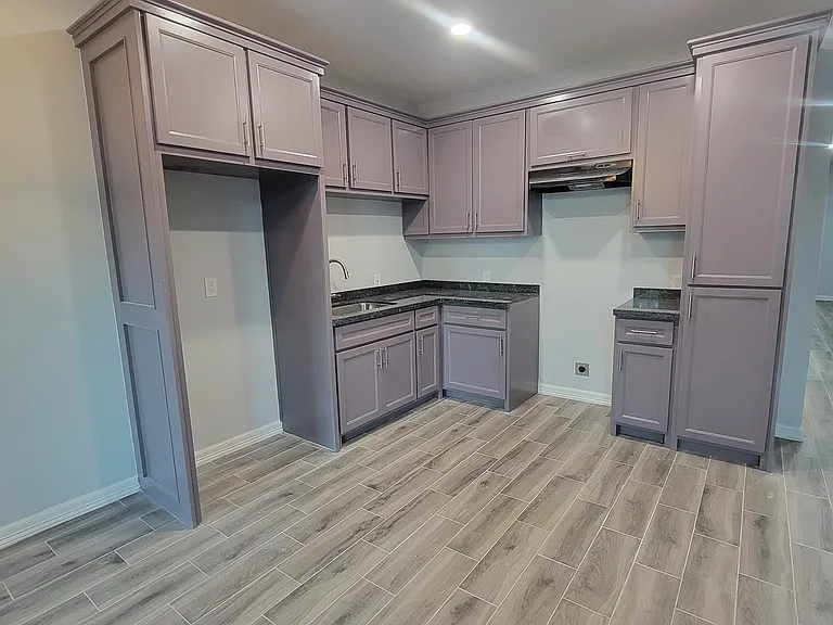 1110 N A St #A — Photo 3