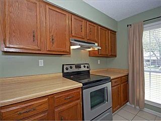 5th image of 821 Barbara Lynn Dr