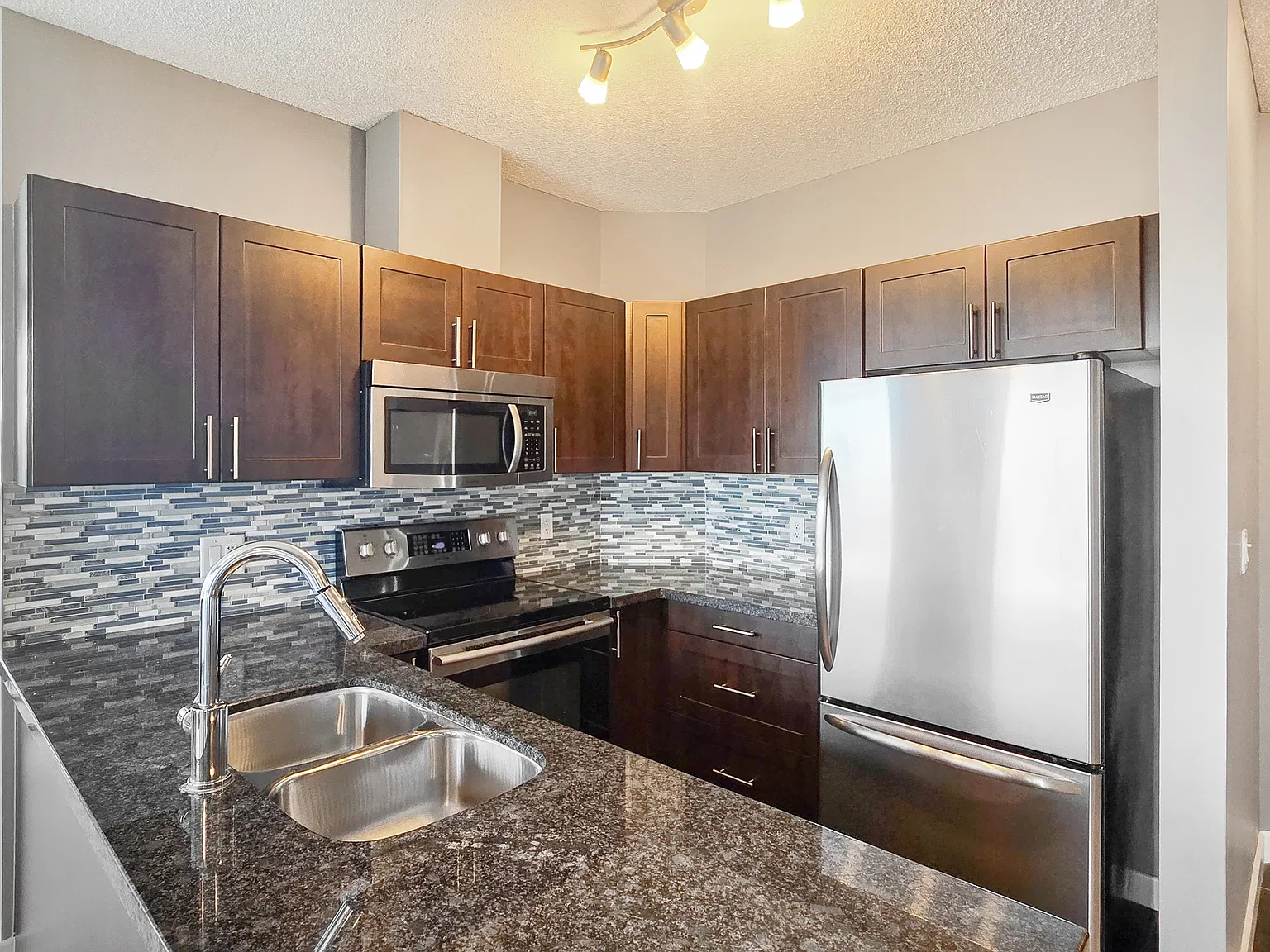315 3 Street SE (Riverfront Pointe) - Unit 501, Calgary - Unit 501 — Photo 4