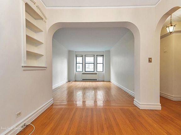 3rd image of 3515 84th St APT 4H