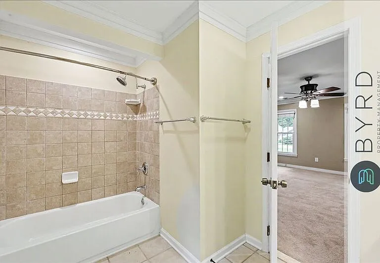 4743 Fordham Rd — Photo 27