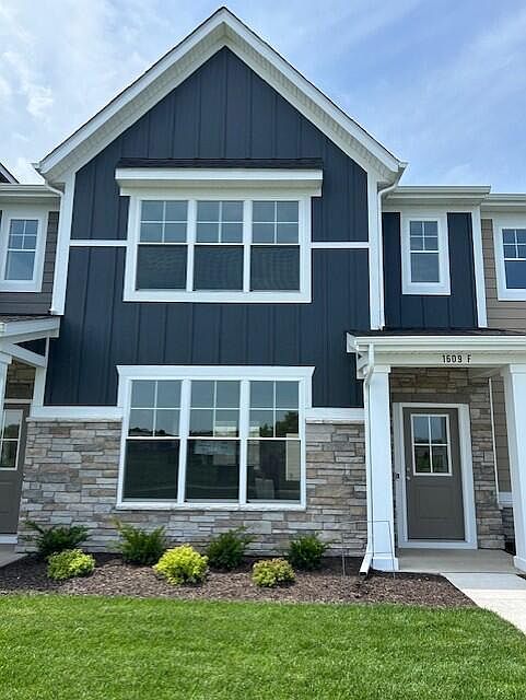 1st image of 1609 Parkside Ln #F