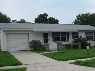 2265 4th Ln, Vero Beach, FL 32962