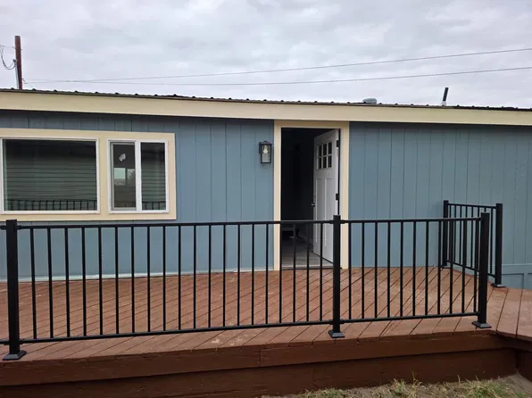 693 S Main St, Stanfield, OR 97875