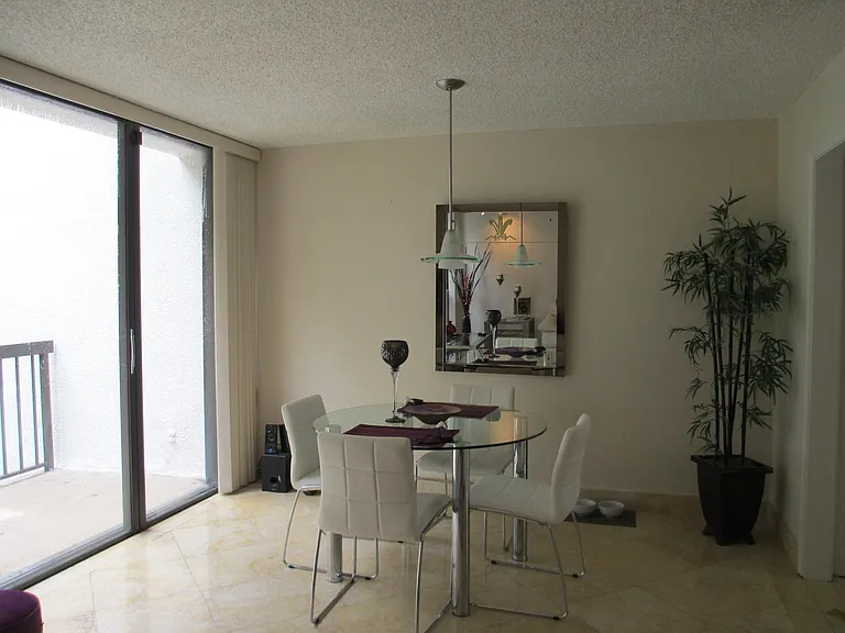 1405 Bridgewood Dr #1405 — Photo 15