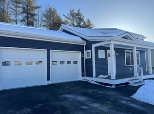 12 Rock Ridge Blvd, West Lebanon, NH 03784