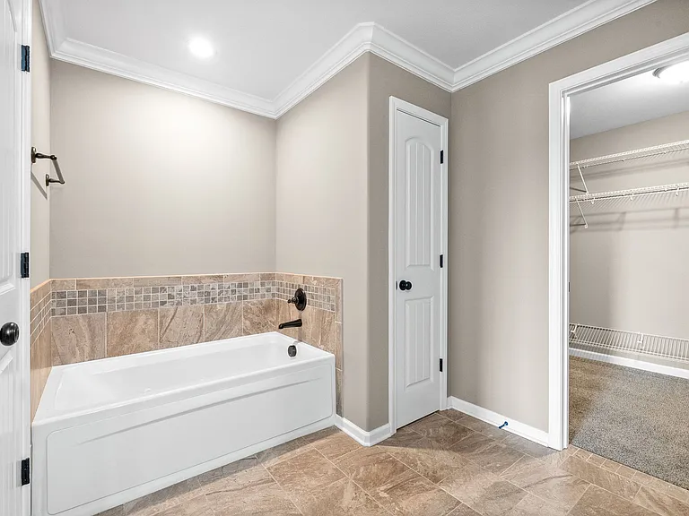 1362 Millet Dr — Photo 24